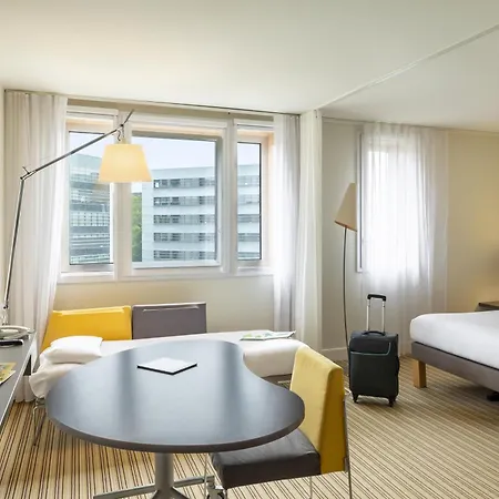 Novotel Europe 4* Λιλ